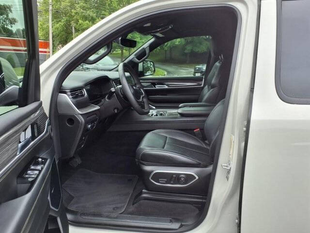 2022 Jeep Wagoneer Series III