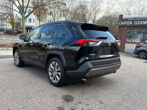 2019 Toyota RAV4 Limited
