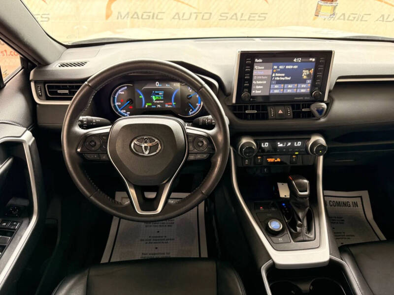 2021 Toyota RAV4 Hybrid XSE