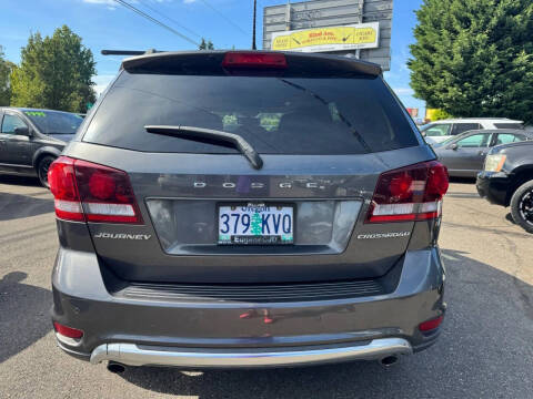 2018 Dodge Journey Crossroad