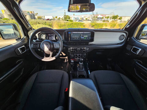 2025 Jeep Wrangler