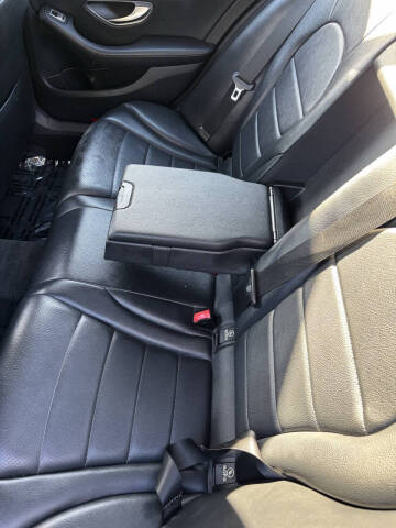 2015 Mercedes-Benz C-Class C 300 4MATIC