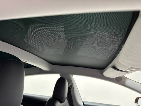 2019 Tesla Model 3 Mid Range