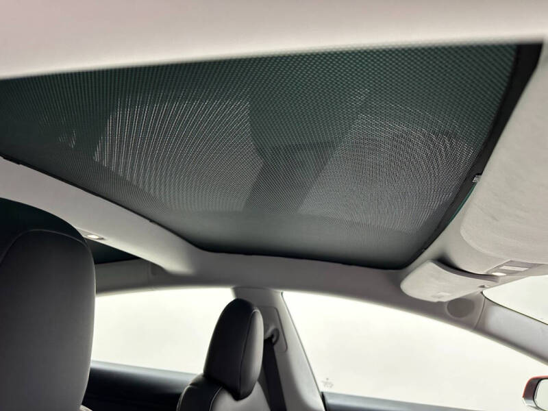 2019 Tesla Model 3 Mid Range