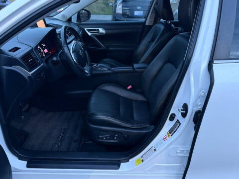 2013 Lexus CT 200h