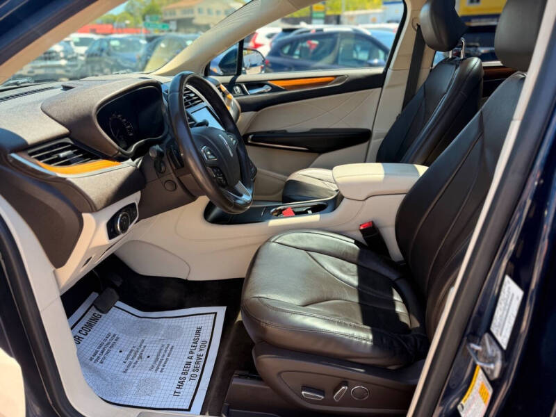 2016 Lincoln MKC Reserve