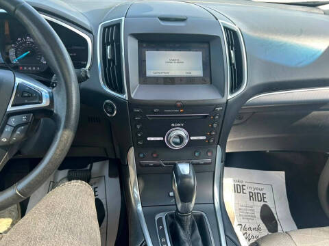 2017 Ford Edge Titanium