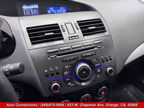 2013 Mazda MAZDA3 i Touring