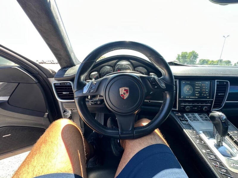2015 Porsche Panamera Turbo