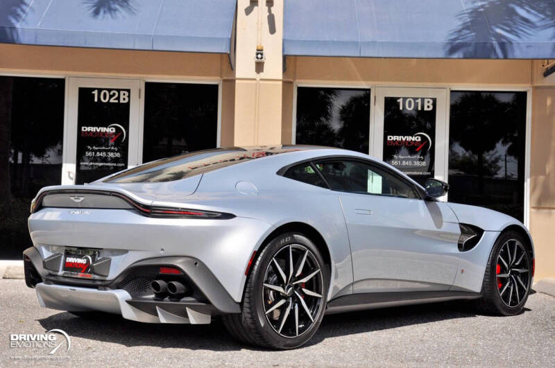 2020 Aston Martin Vantage