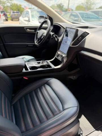 2022 Ford Edge