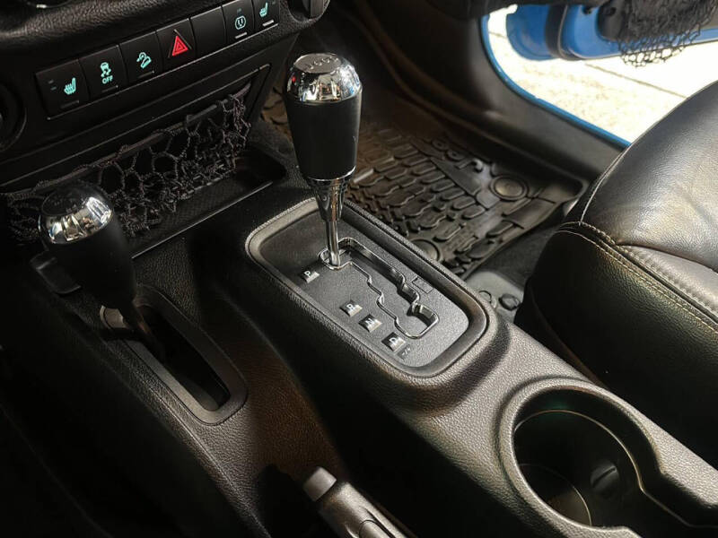 2017 Jeep Wrangler Unlimited Chief Edition