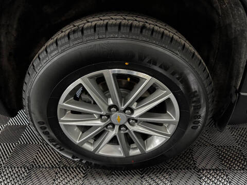 2022 Chevrolet Traverse LT Cloth