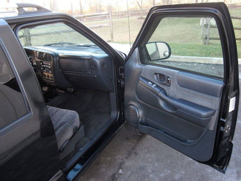 2002 GMC Sonoma SLS