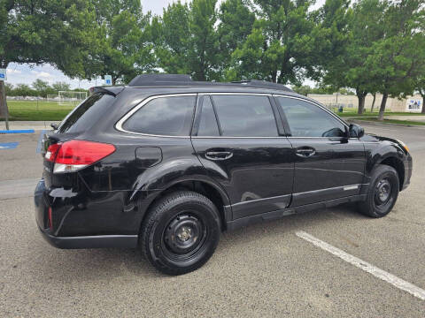 2011 Subaru Outback 2.5i