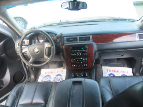 2012 Chevrolet Suburban LT