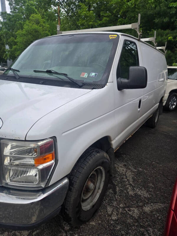 2013 Ford E-Series E-250