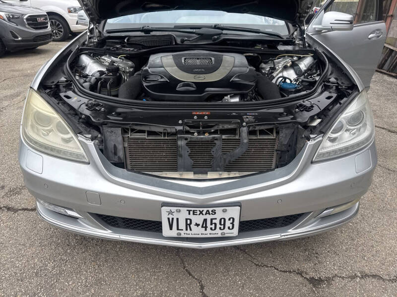 2010 Mercedes-Benz S-Class S 550