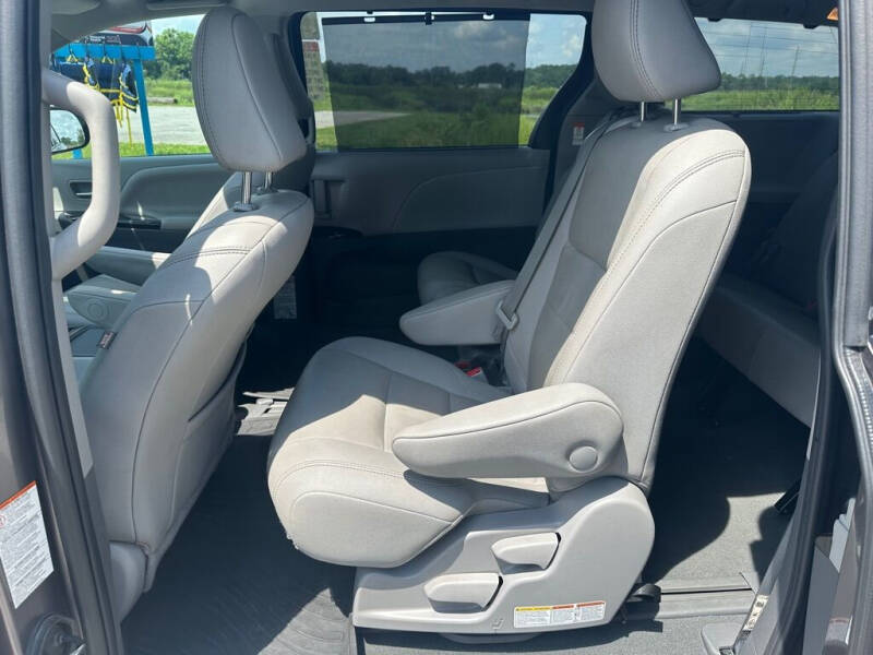 2020 Toyota Sienna