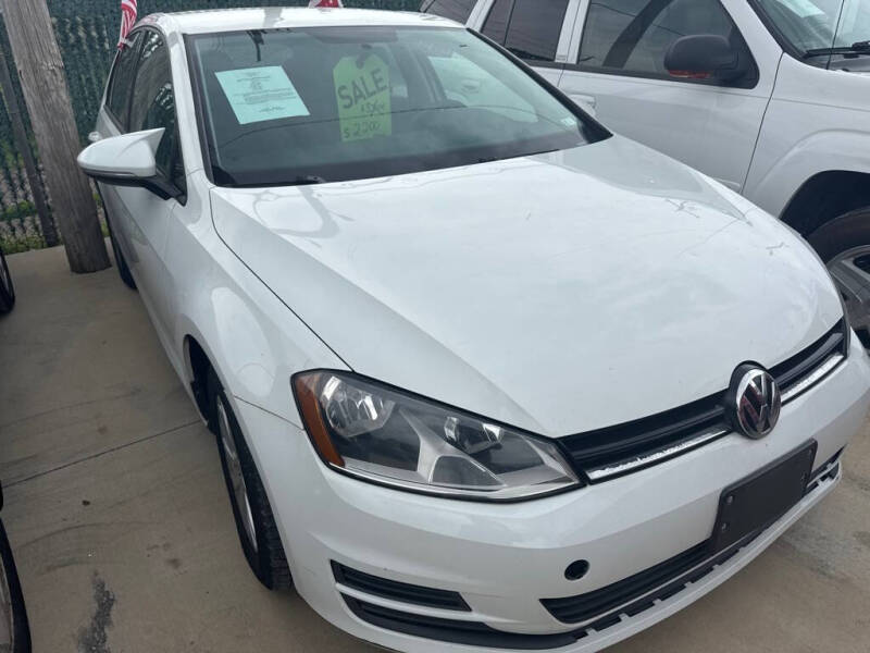 2016 Volkswagen Golf TSI S