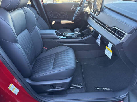 2026 Mitsubishi Outlander SEL