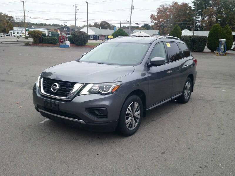 2019 Nissan Pathfinder S's photo
