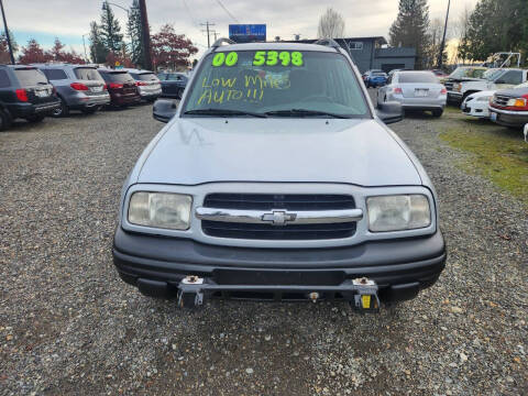 2000 Chevrolet Tracker