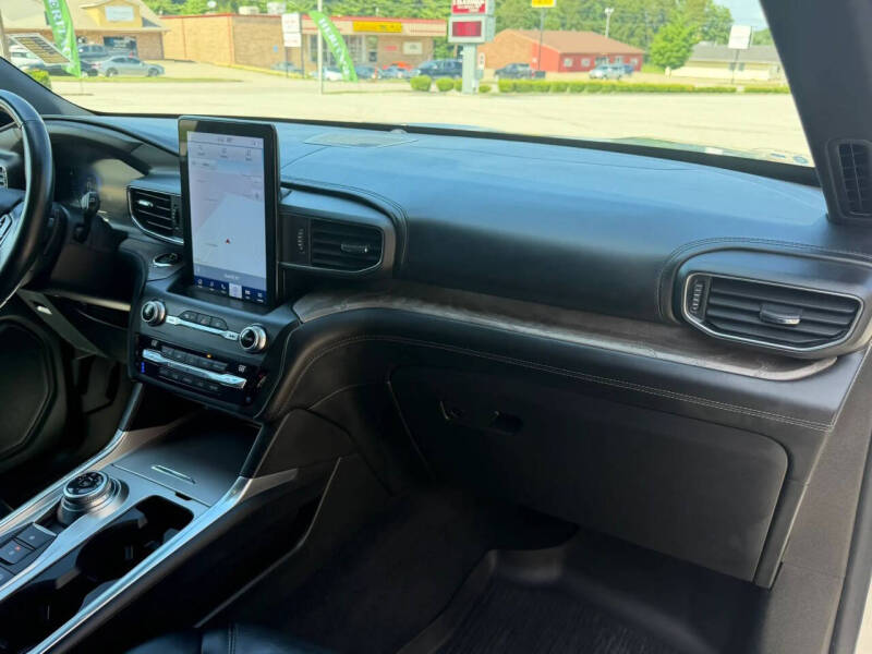2020 Ford Explorer Platinum