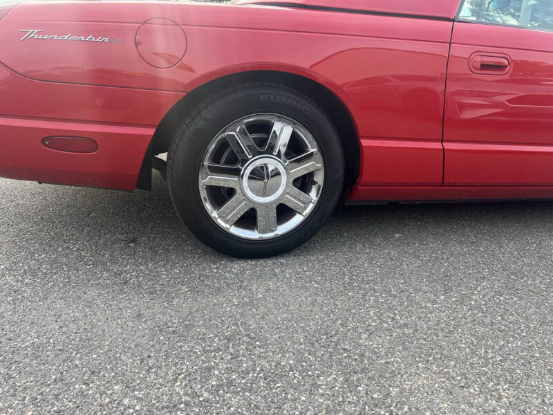 2004 Ford Thunderbird Deluxe