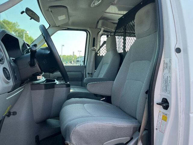 2011 Ford E-Series E-150