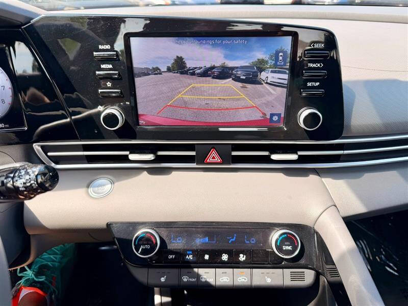 2022 Hyundai Elantra