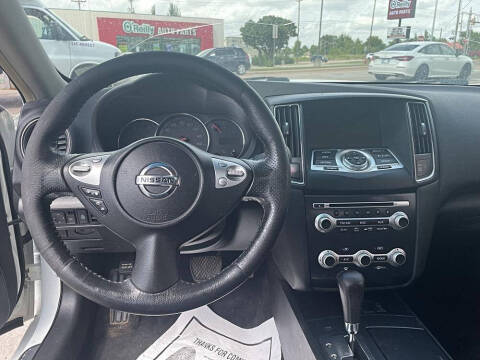 2014 Nissan Maxima