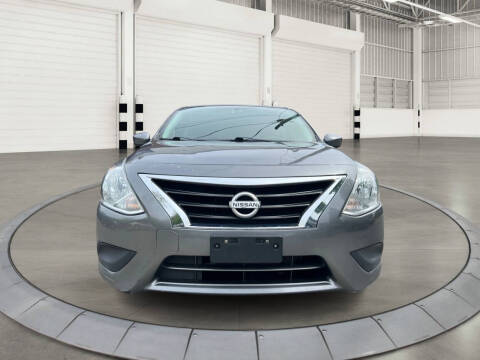 2019 Nissan Versa
