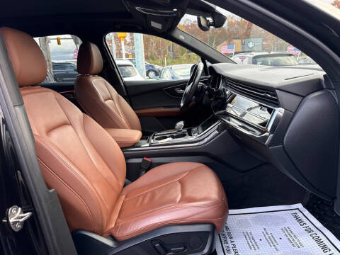 2022 Audi Q7 quattro Premium Plus 55 TFSI