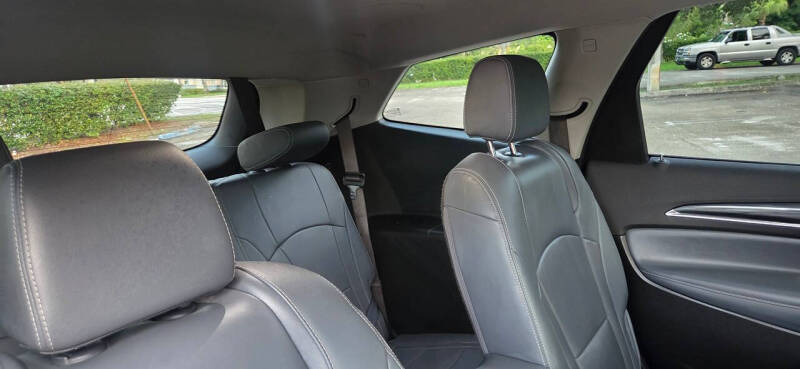 2019 Buick Enclave Essence