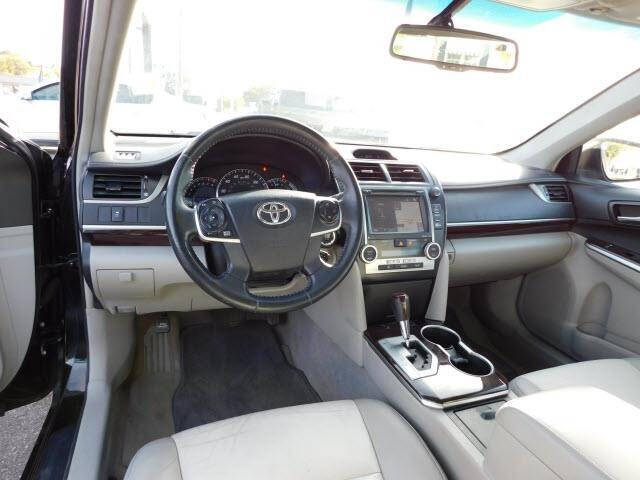 2014 Toyota Camry SE V6