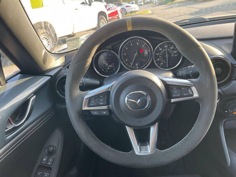 2020 Mazda MX-5 Miata