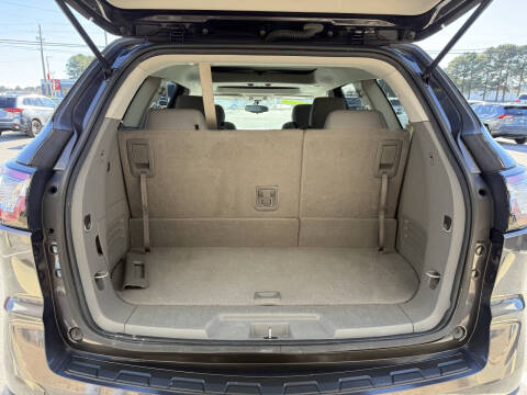 2017 Chevrolet Traverse LT