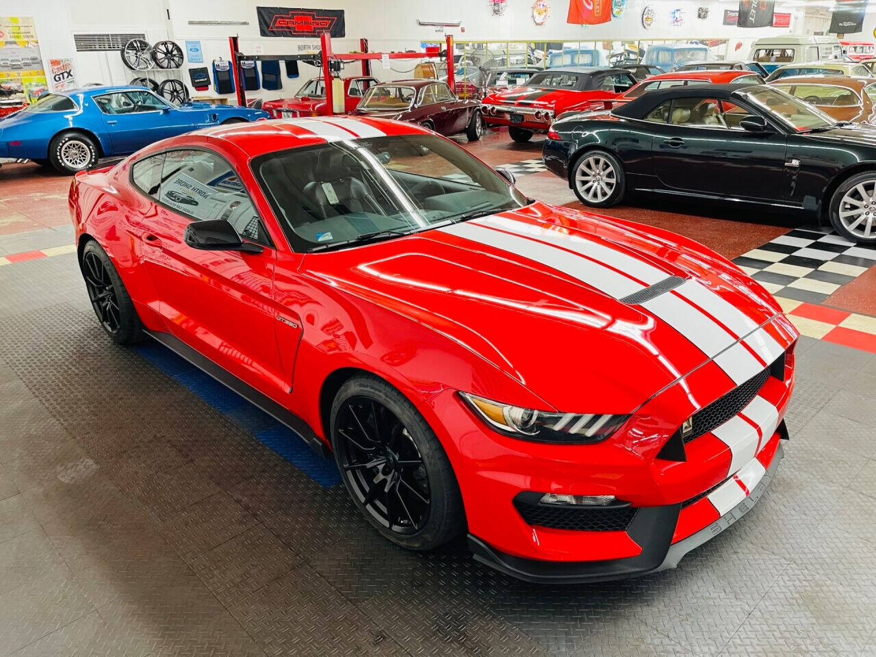 2016 Ford Mustang 21