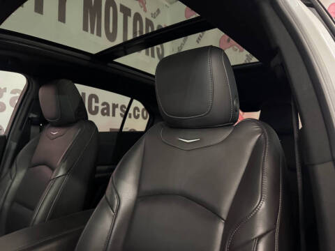 2019 Cadillac XT4 Premium Luxury