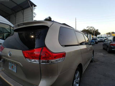 2011 Toyota Sienna