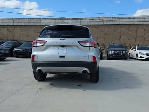 2020 Ford Escape S