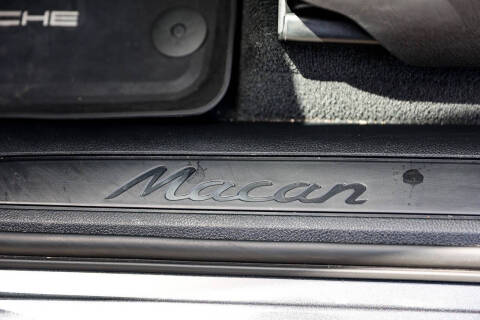 2022 Porsche Macan
