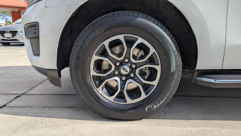 2023 Ford Expedition MAX XLT