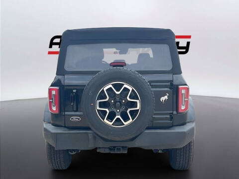 2024 Ford Bronco Outer Banks