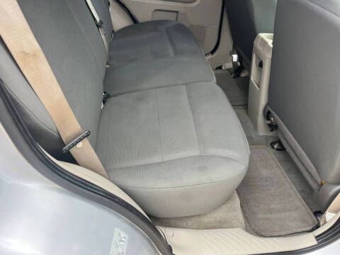 2011 Ford Escape XLS