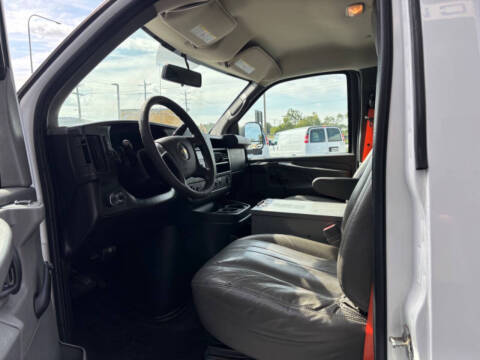 2013 Chevrolet Express 2500 Cargo Van