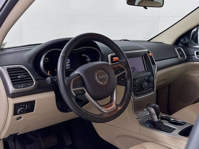 2019 Jeep Grand Cherokee Laredo E