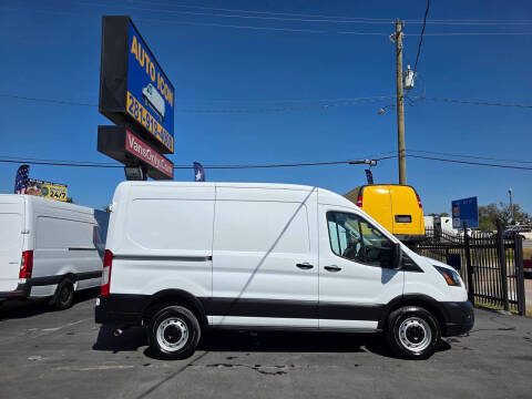 2023 Ford Transit 250