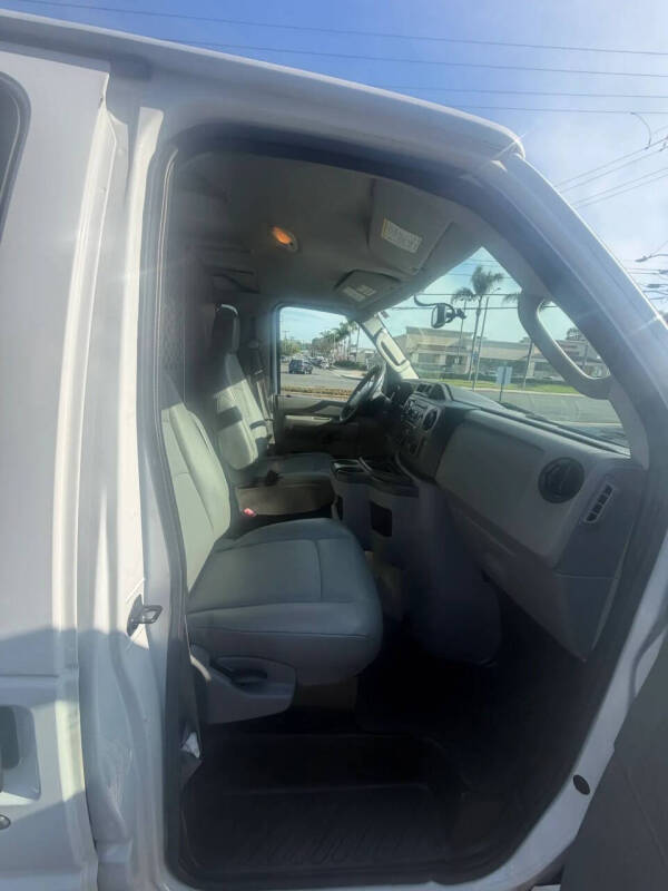 2013 Ford E-Series E-250